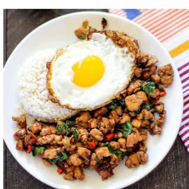 Pad-Ga-Prow-Gai-Sup Stir-Fried.