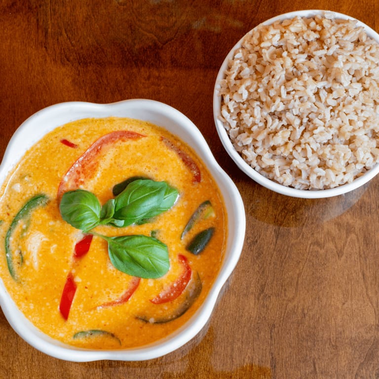 Spice Up Your Meal with Red Curry Delights