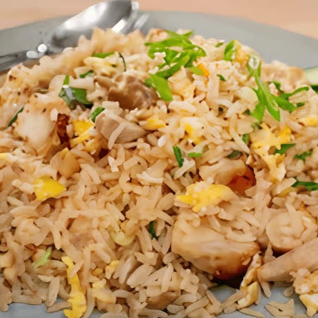 Kao-Pad Fried Rice.